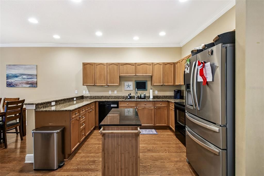 For Sale: $435,000 (3 beds, 2 baths, 1990 Square Feet)