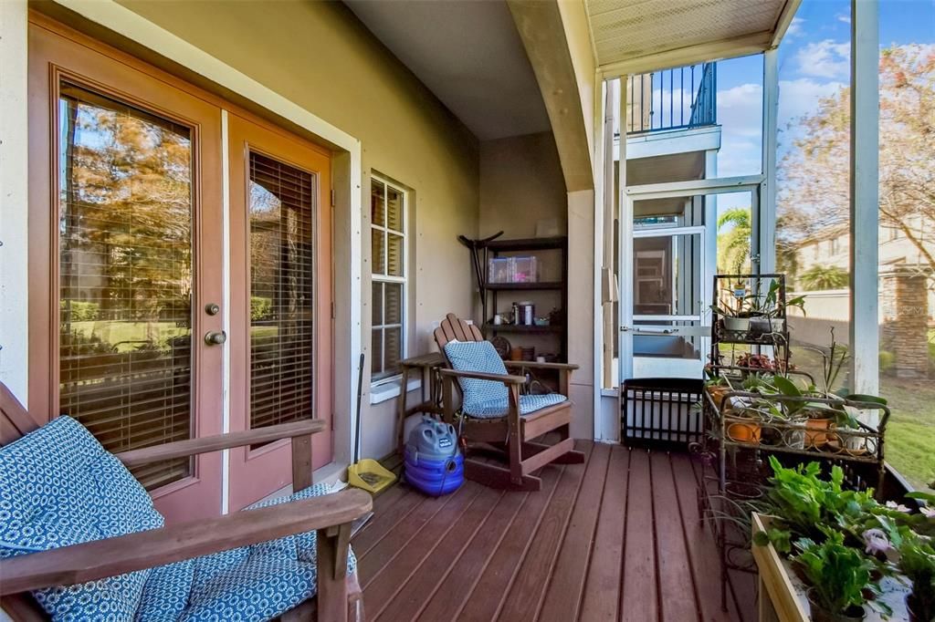 For Sale: $435,000 (3 beds, 2 baths, 1990 Square Feet)