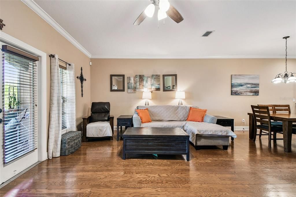 For Sale: $435,000 (3 beds, 2 baths, 1990 Square Feet)