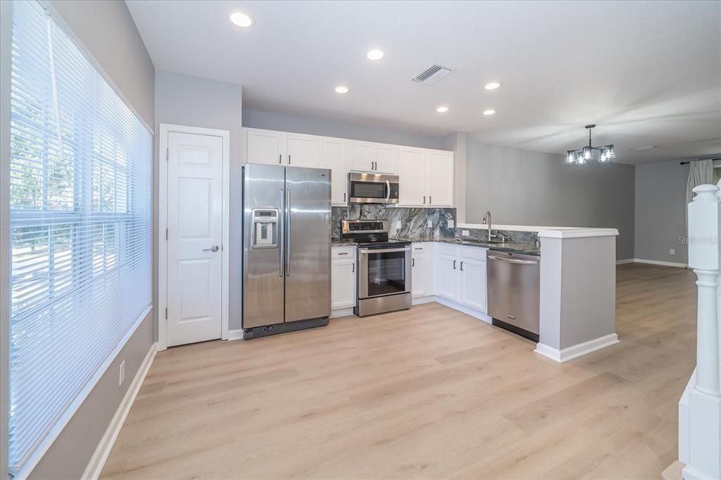 En Venta: $294,900 (2 camas, 2 baños, 1248 Pies cuadrados)