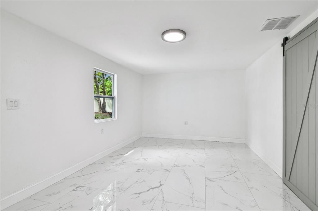 For Rent: $2,995 (4 beds, 3 baths, 2320 Square Feet)