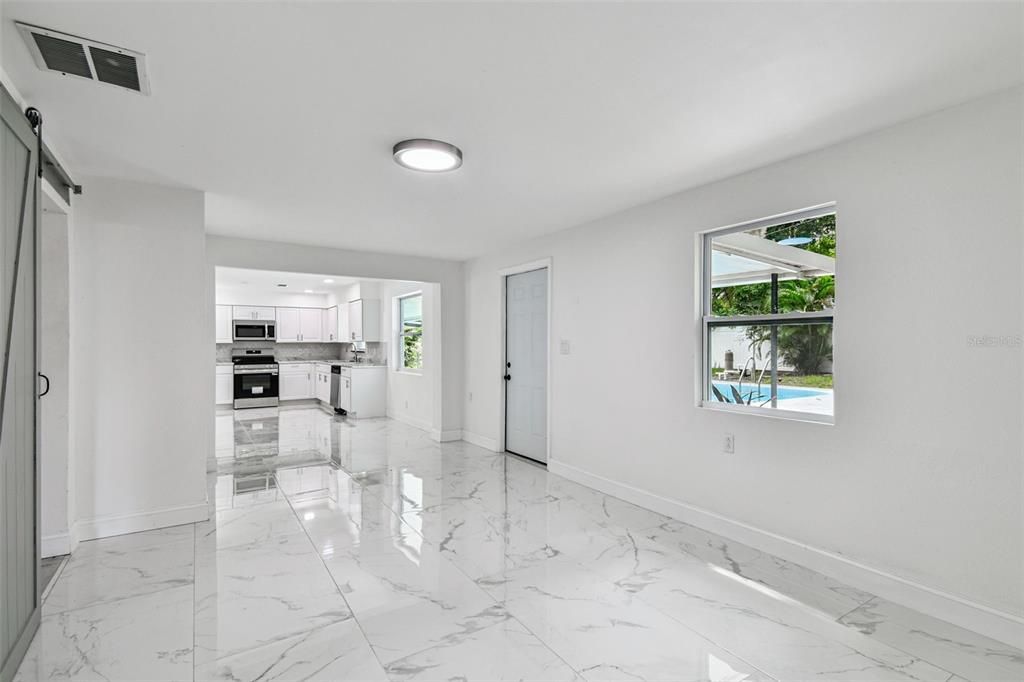 For Rent: $2,995 (4 beds, 3 baths, 2320 Square Feet)