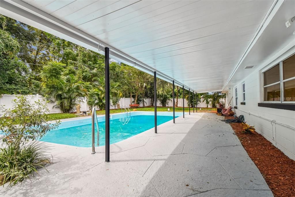 For Rent: $2,995 (4 beds, 3 baths, 2320 Square Feet)