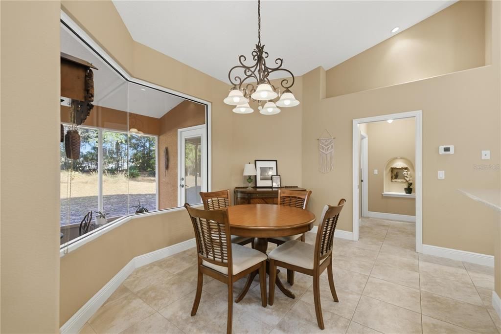 На продажу: $479,900 (3 спален, 2 ванн, 2299 Квадратных фут)