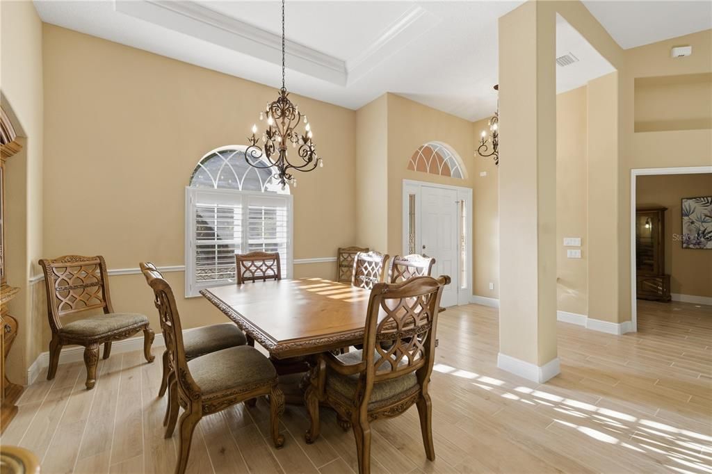 На продажу: $479,900 (3 спален, 2 ванн, 2299 Квадратных фут)