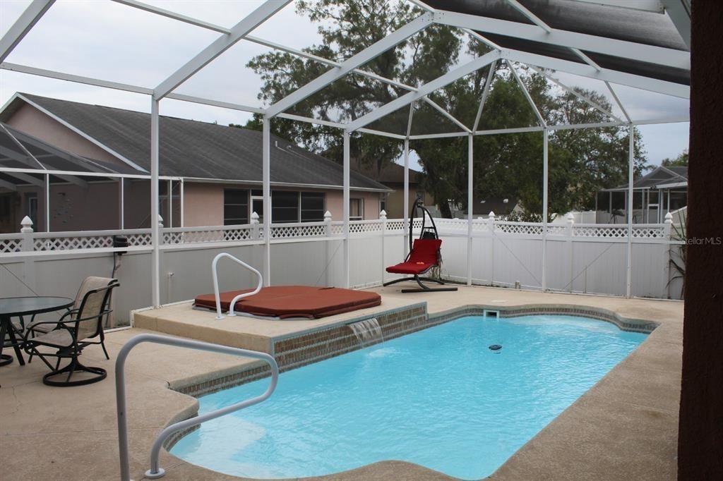 En Venta: $475,000 (4 camas, 3 baños, 2293 Pies cuadrados)