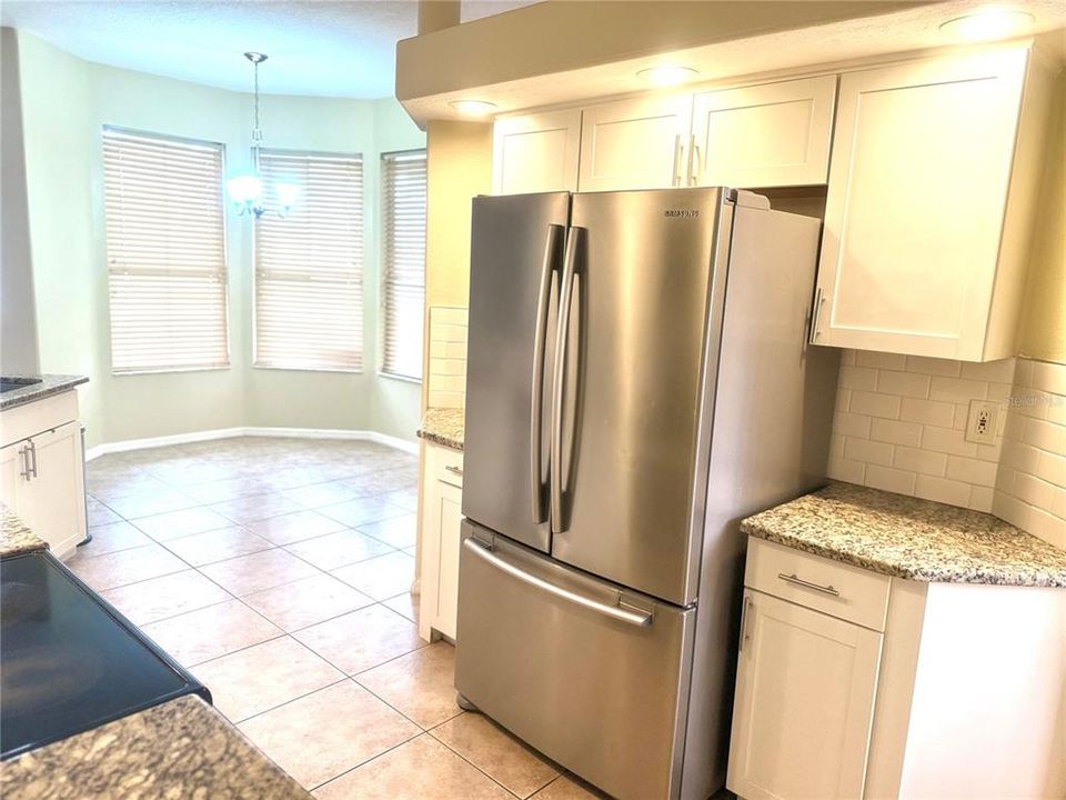 En Venta: $475,000 (4 camas, 3 baños, 2293 Pies cuadrados)