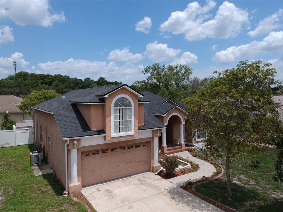 En Venta: $475,000 (4 camas, 3 baños, 2293 Pies cuadrados)