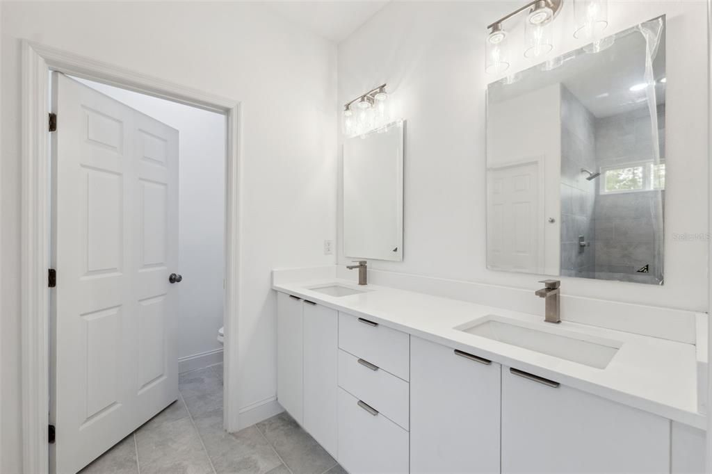 For Sale: $257,000 (4 beds, 2 baths, 1503 Square Feet)