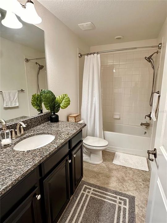 En Venta: $449,500 (3 camas, 2 baños, 1801 Pies cuadrados)