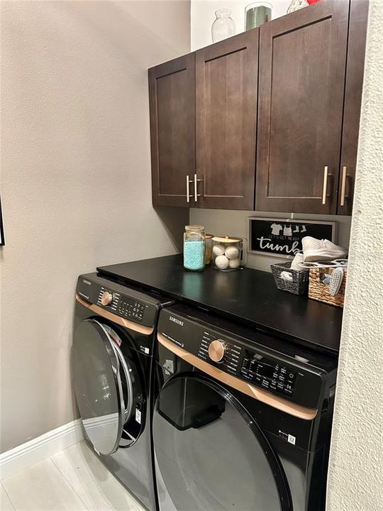 En Venta: $449,500 (3 camas, 2 baños, 1801 Pies cuadrados)