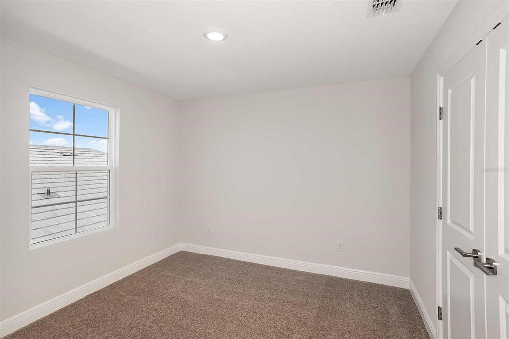 For Sale: $542,490 (5 beds, 3 baths, 3040 Square Feet)