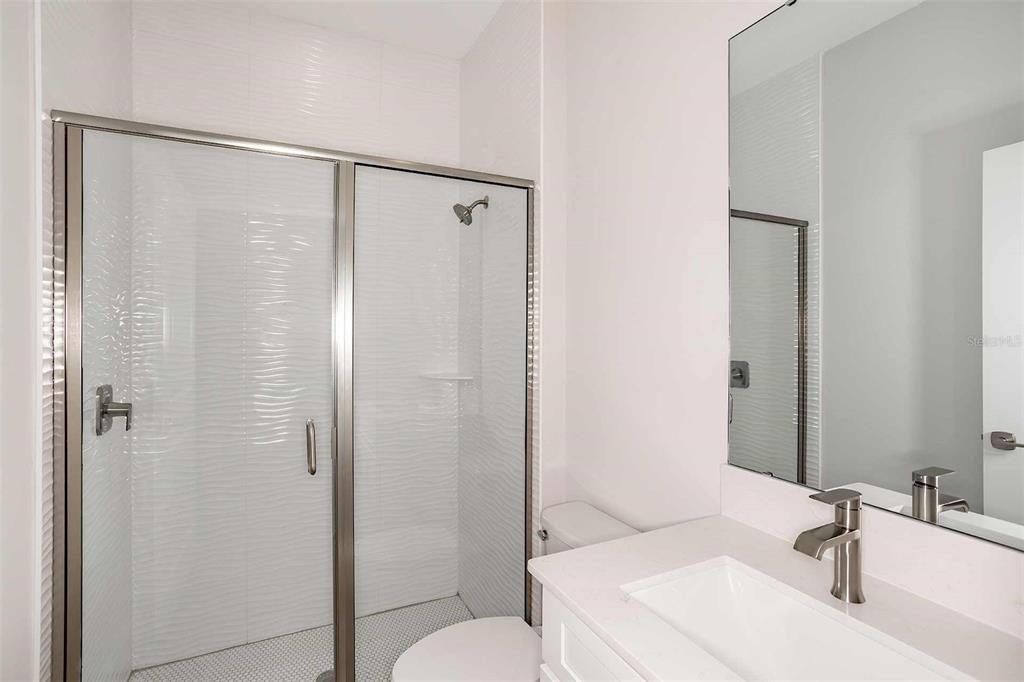 For Sale: $542,490 (5 beds, 3 baths, 3040 Square Feet)