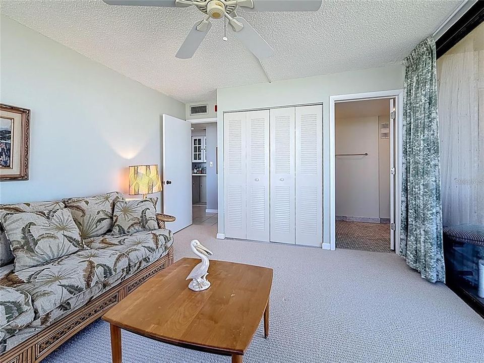 For Sale: $659,900 (3 beds, 2 baths, 1470 Square Feet)