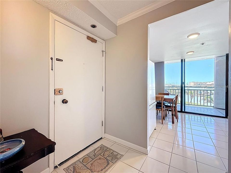 For Sale: $659,900 (3 beds, 2 baths, 1470 Square Feet)