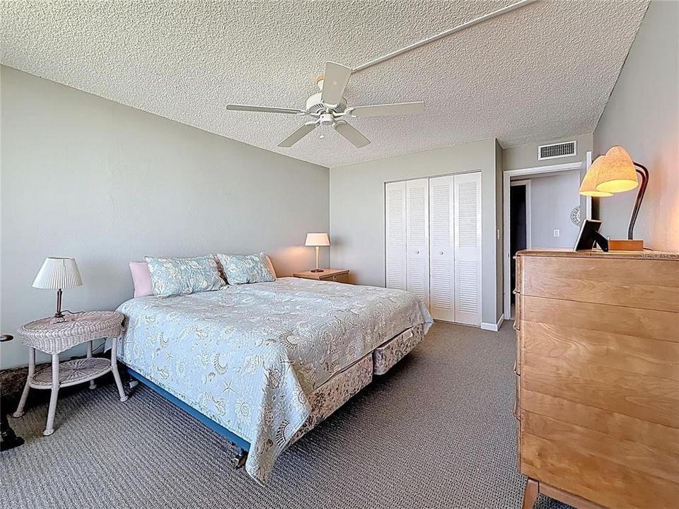 For Sale: $659,900 (3 beds, 2 baths, 1470 Square Feet)