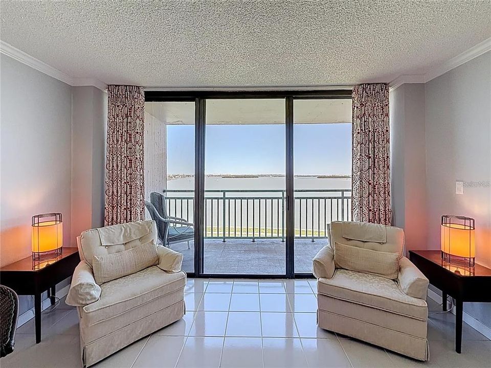 For Sale: $659,900 (3 beds, 2 baths, 1470 Square Feet)