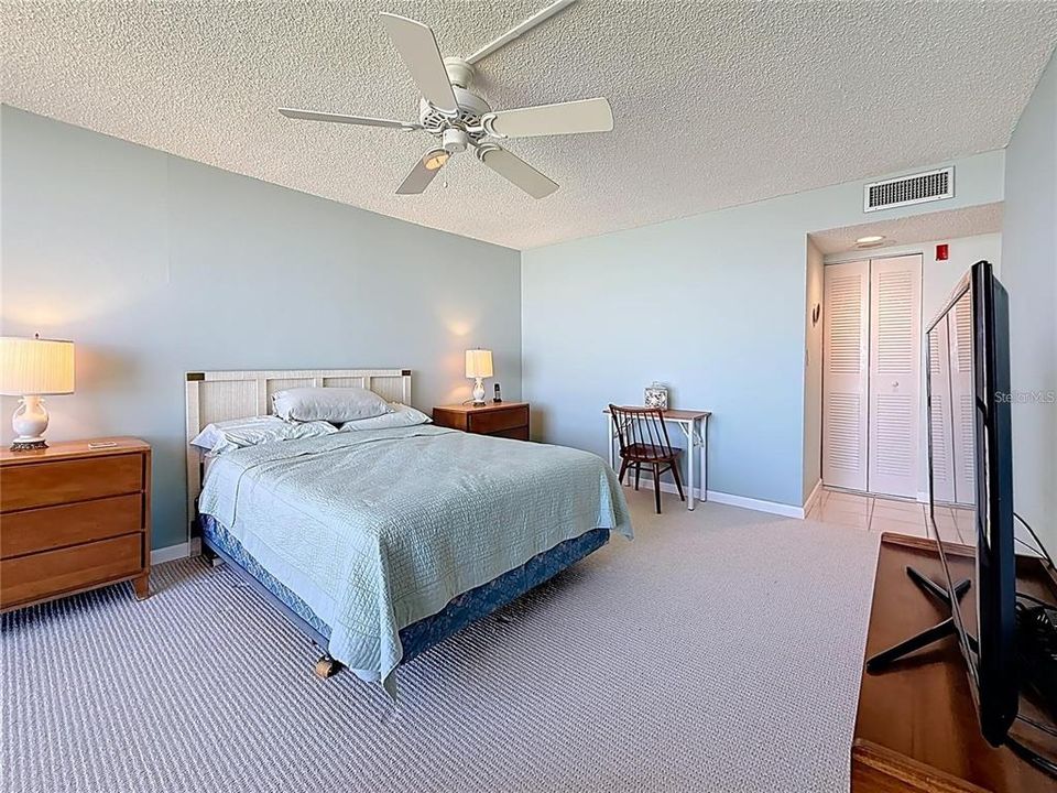 For Sale: $659,900 (3 beds, 2 baths, 1470 Square Feet)