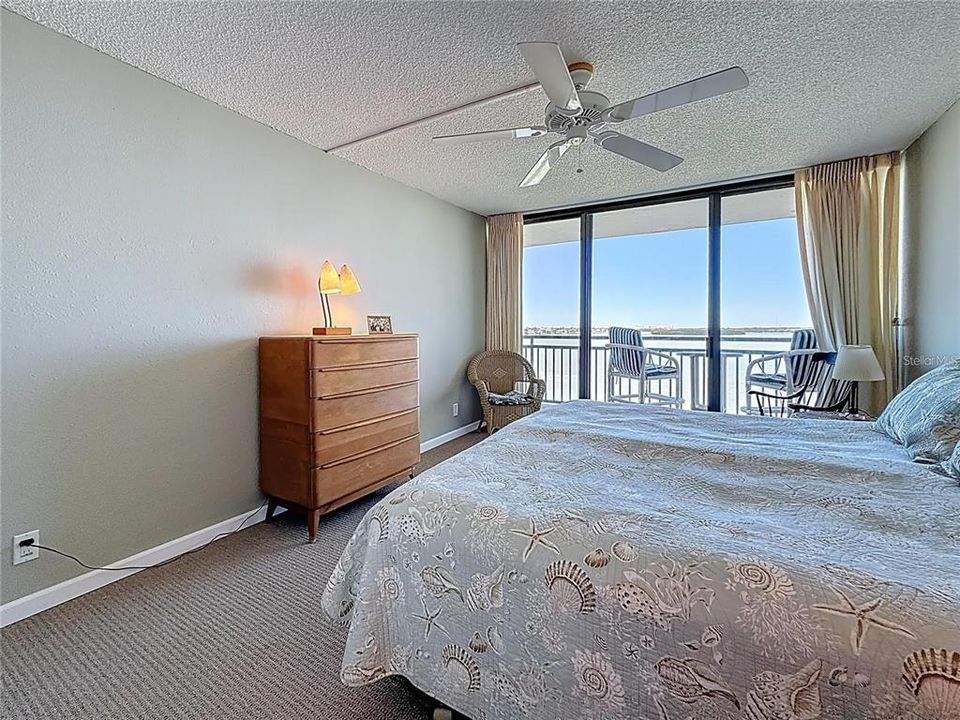 For Sale: $659,900 (3 beds, 2 baths, 1470 Square Feet)