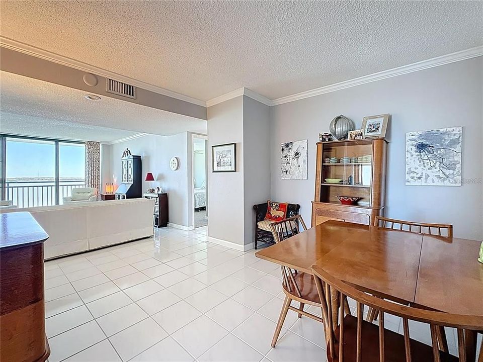 For Sale: $659,900 (3 beds, 2 baths, 1470 Square Feet)