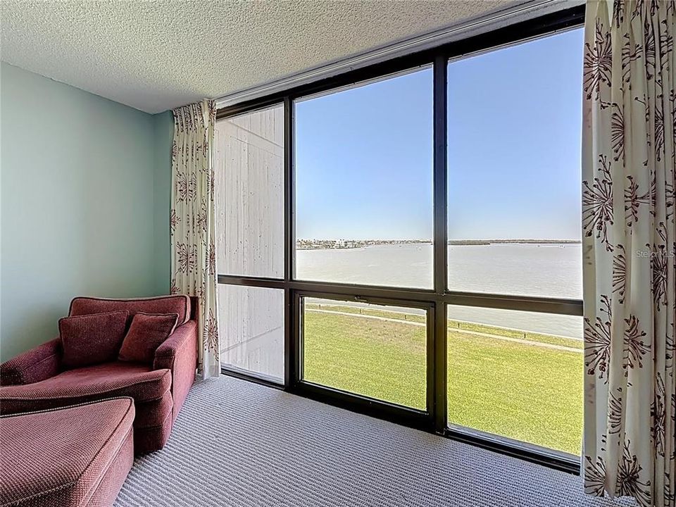 For Sale: $659,900 (3 beds, 2 baths, 1470 Square Feet)