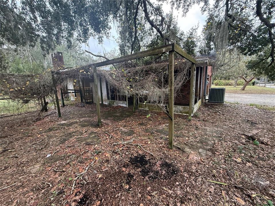 En Venta: $280,000 (3 camas, 2 baños, 2080 Pies cuadrados)