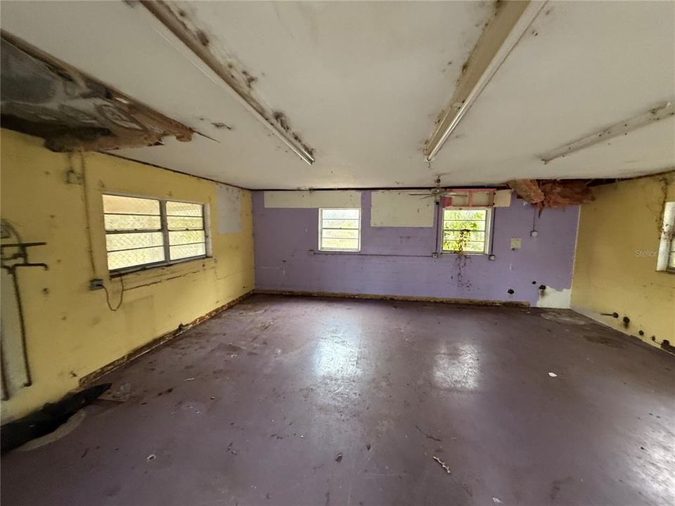 En Venta: $280,000 (3 camas, 2 baños, 2080 Pies cuadrados)