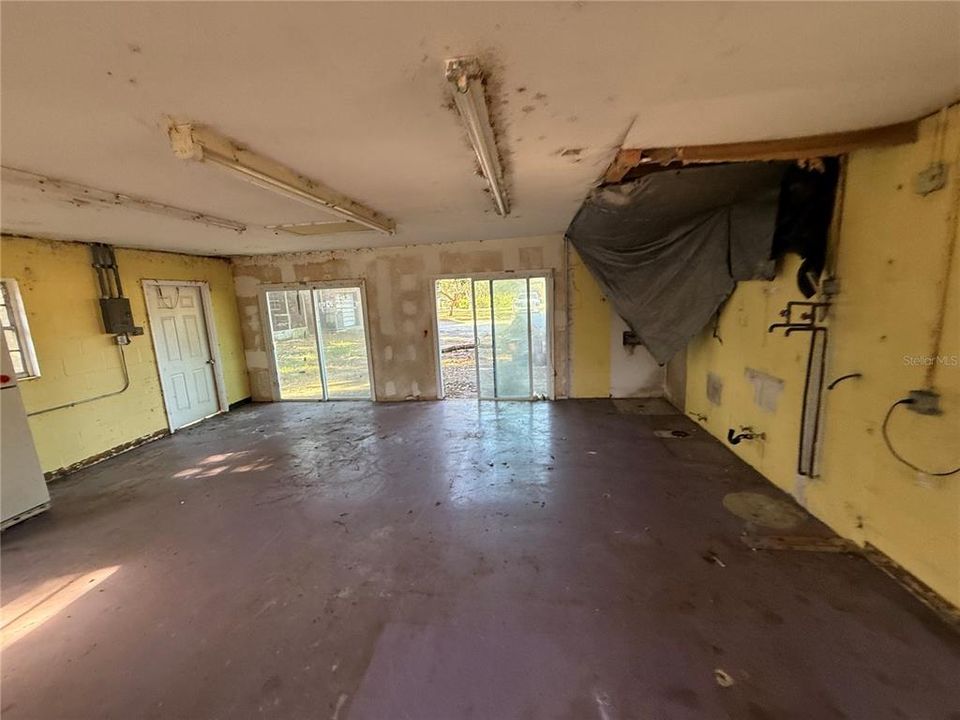 En Venta: $280,000 (3 camas, 2 baños, 2080 Pies cuadrados)