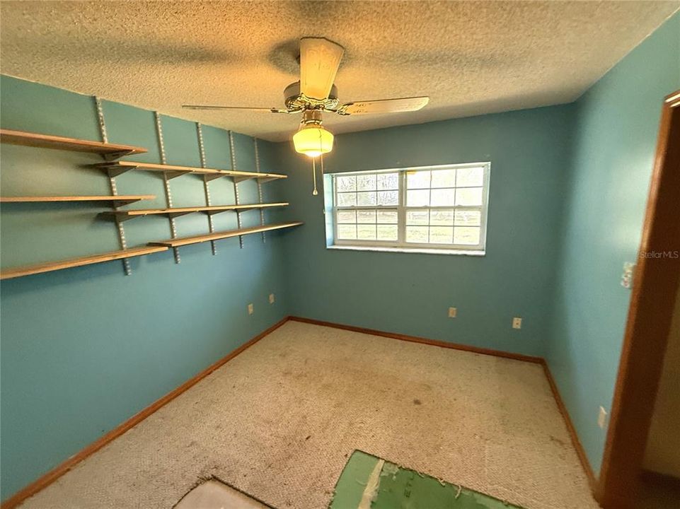 En Venta: $280,000 (3 camas, 2 baños, 2080 Pies cuadrados)