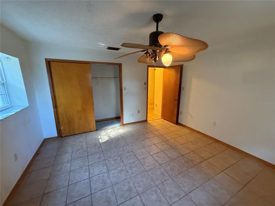 En Venta: $280,000 (3 camas, 2 baños, 2080 Pies cuadrados)