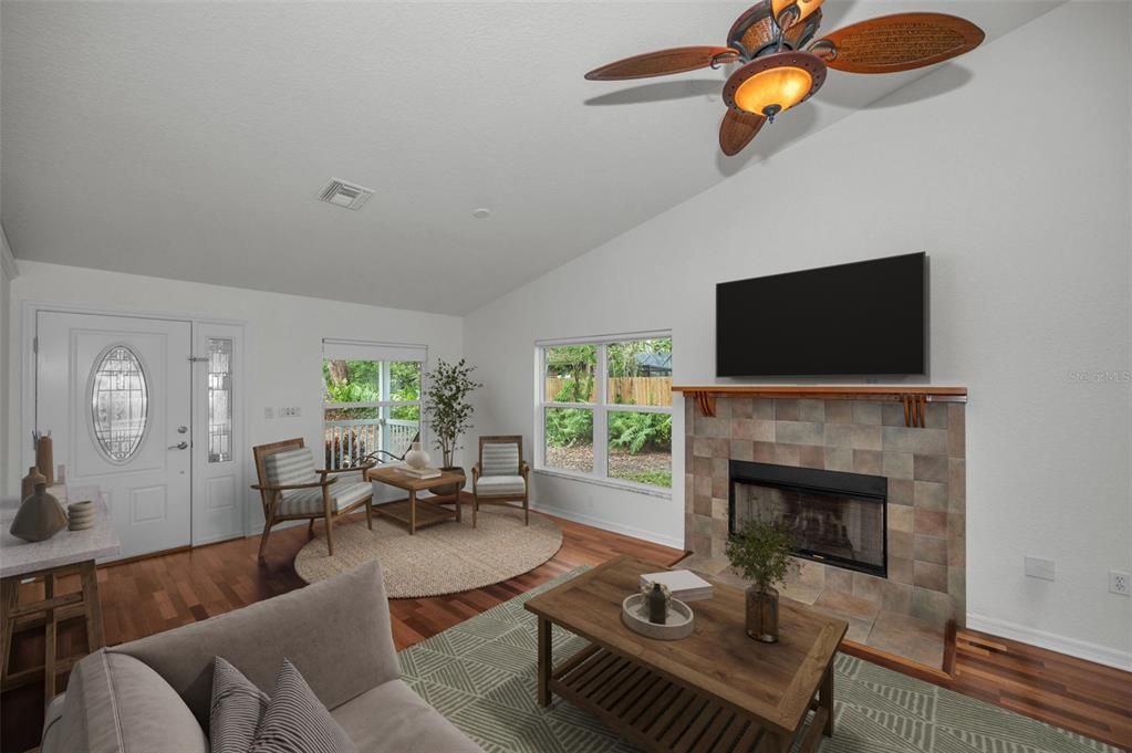 На продажу: $795,000 (2 спален, 2 ванн, 1690 Квадратных фут)