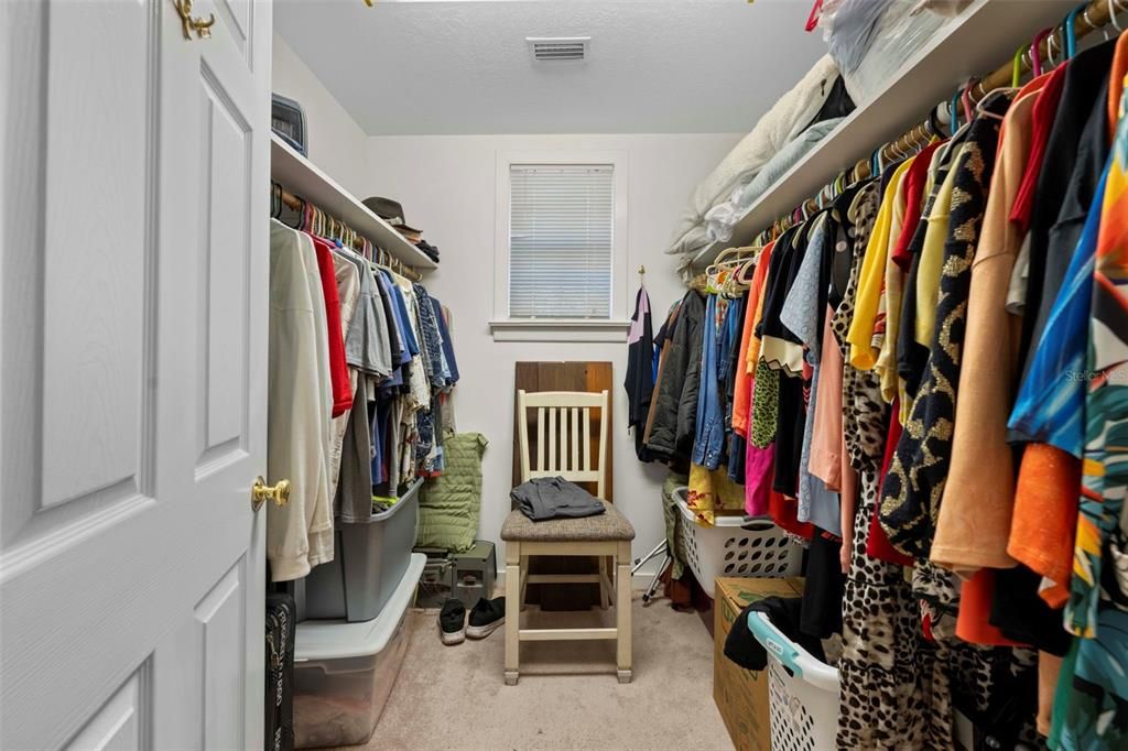 На продажу: $270,000 (2 спален, 2 ванн, 1332 Квадратных фут)