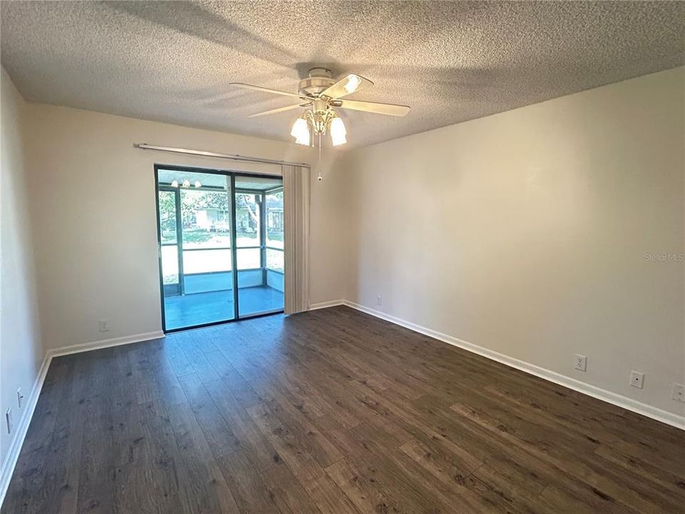 En Venta: $237,500 (2 camas, 2 baños, 1140 Pies cuadrados)