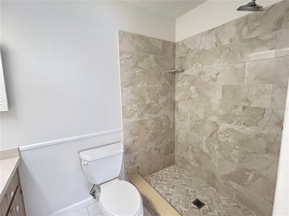 En Venta: $237,500 (2 camas, 2 baños, 1140 Pies cuadrados)