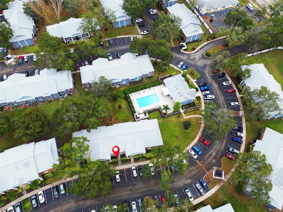 For Sale: $205,000 (2 beds, 1 baths, 818 Square Feet)