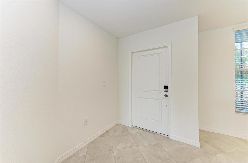 For Rent: $3,300 (2 beds, 2 baths, 1569 Square Feet)