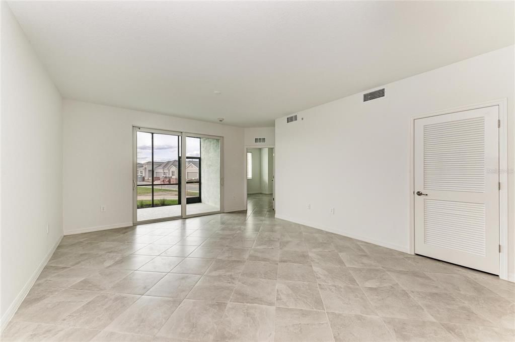 For Rent: $3,300 (2 beds, 2 baths, 1569 Square Feet)