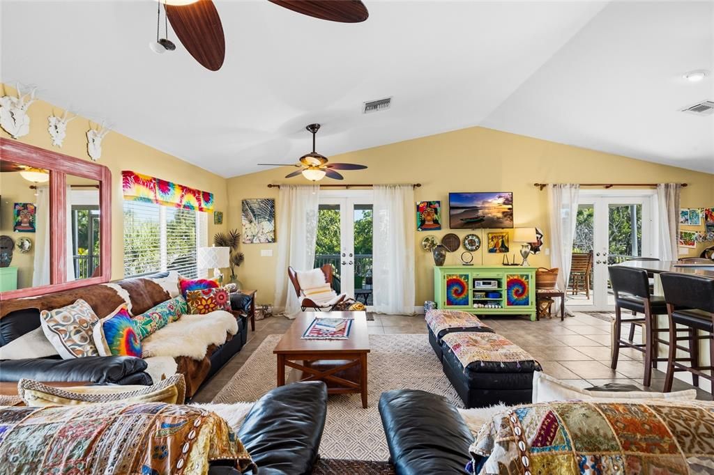 待售: $629,000 (2 贝兹, 2 浴室, 1200 平方英尺)