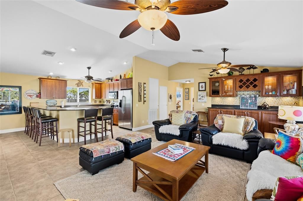 待售: $629,000 (2 贝兹, 2 浴室, 1200 平方英尺)