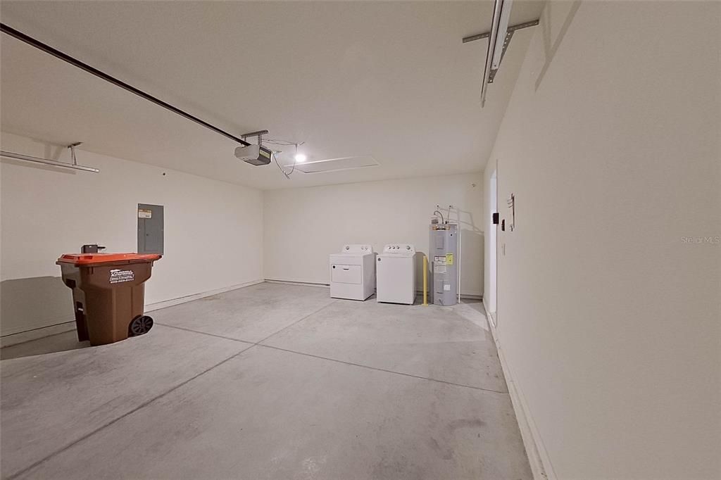 В аренду: $1,895 (3 спален, 2 ванн, 1453 Квадратных фут)