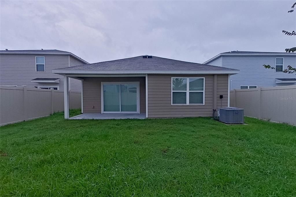 В аренду: $1,895 (3 спален, 2 ванн, 1453 Квадратных фут)