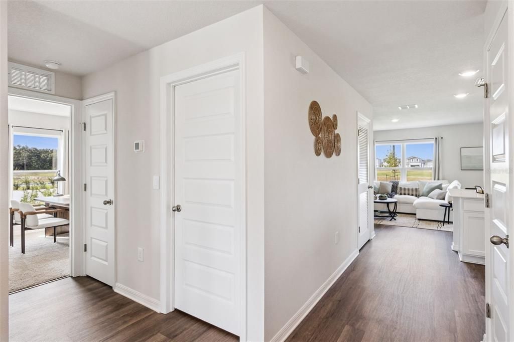 待售: $298,990 (4 贝兹, 2 浴室, 1498 平方英尺)