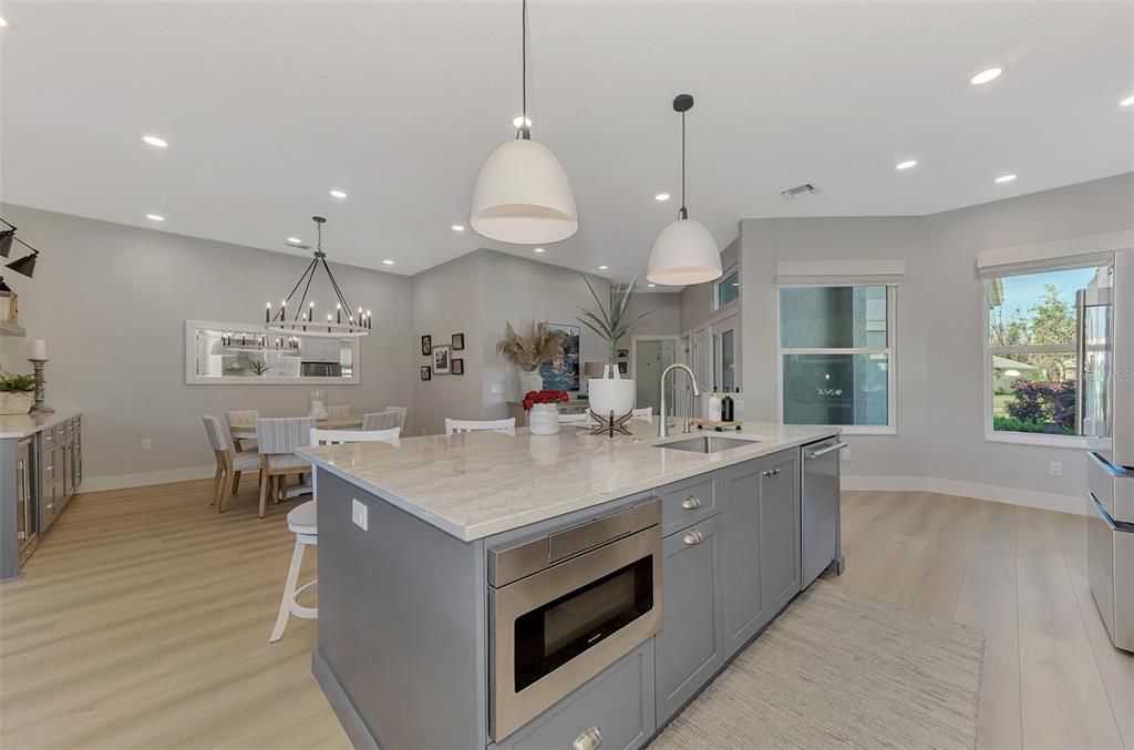 For Rent: $8,500 (3 beds, 2 baths, 1926 Square Feet)