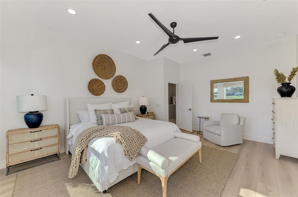 For Rent: $8,500 (3 beds, 2 baths, 1926 Square Feet)