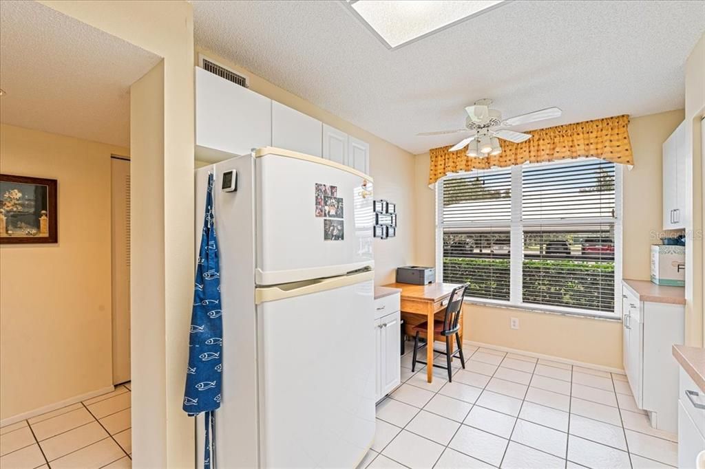 待售: $239,900 (2 贝兹, 2 浴室, 1280 平方英尺)