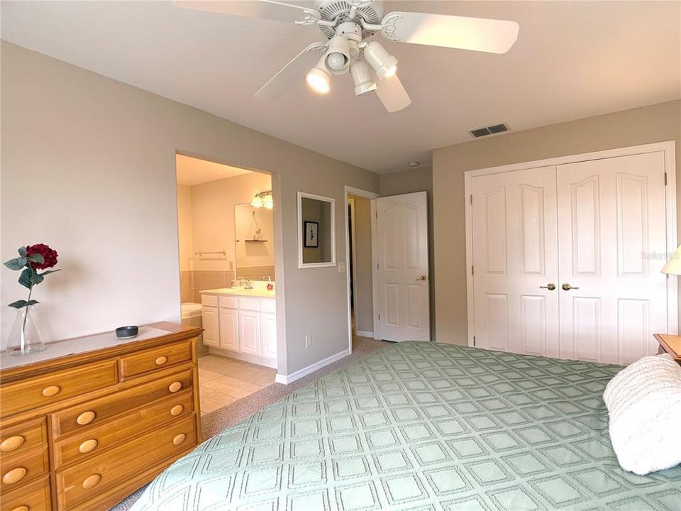 For Rent: $2,800 (4 beds, 4 baths, 2168 Square Feet)