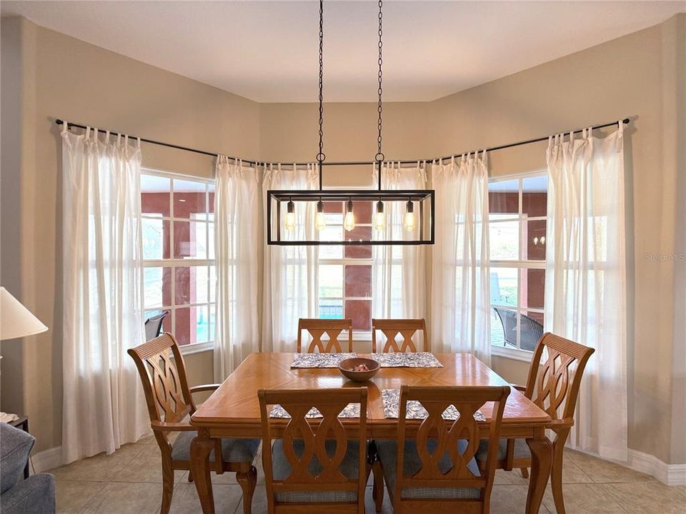 For Rent: $2,800 (4 beds, 4 baths, 2168 Square Feet)