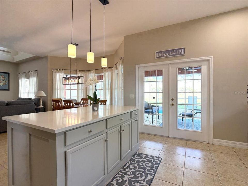 For Rent: $2,800 (4 beds, 4 baths, 2168 Square Feet)