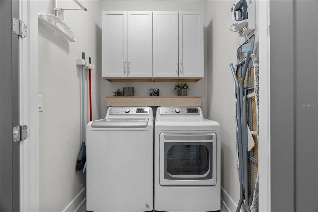 待售: $875,000 (3 贝兹, 3 浴室, 2038 平方英尺)