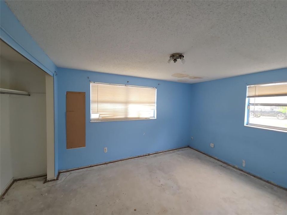 For Sale: $279,900 (3 beds, 2 baths, 1822 Square Feet)